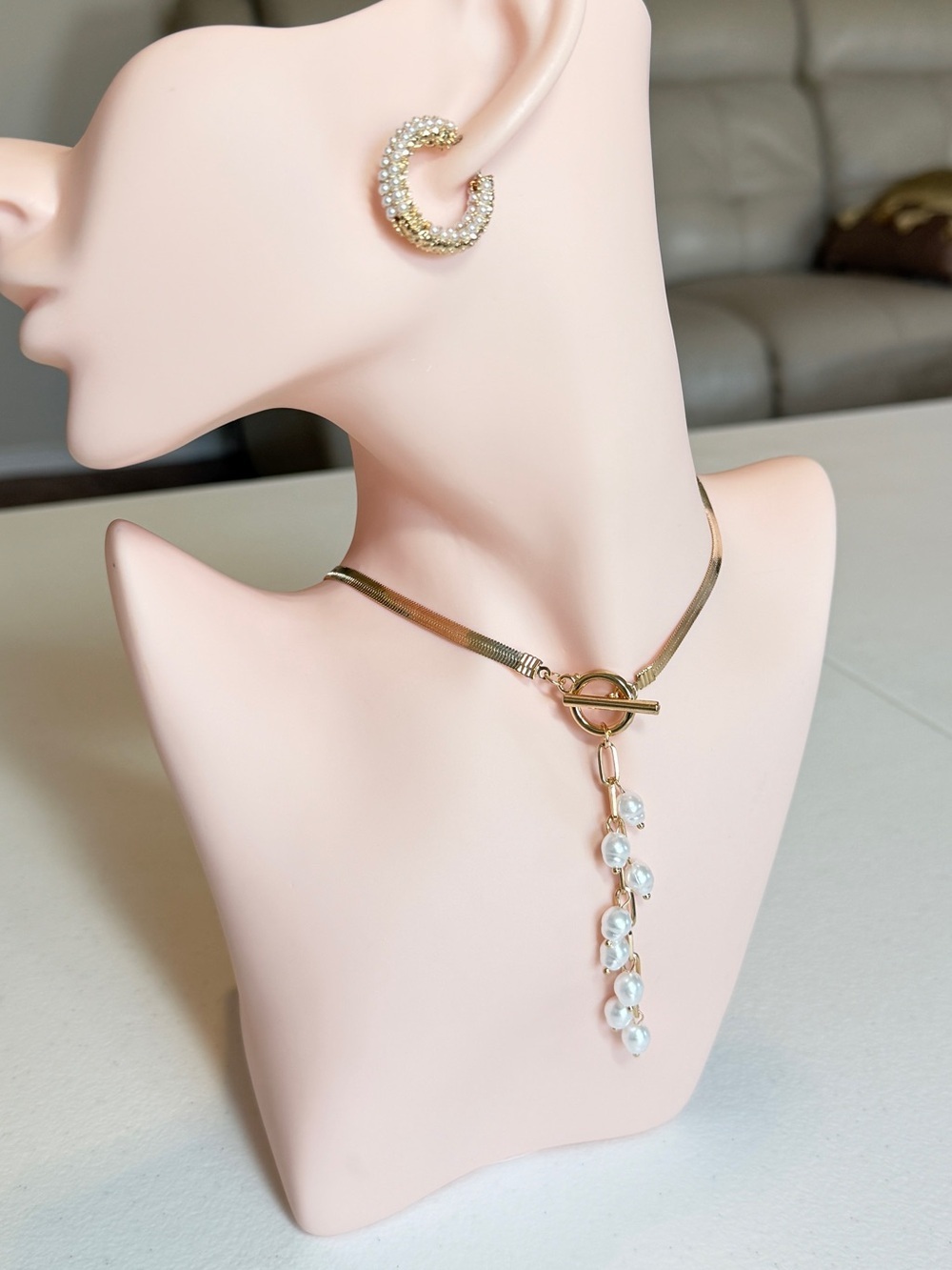 Gold Toggle Necklace with White Pearl Drop - Picture 3 of 11
